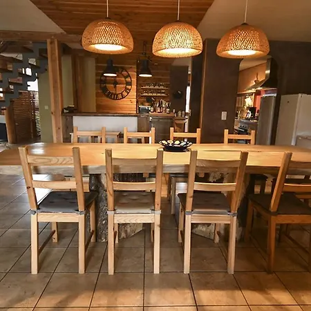 L'oree Du Bois Bed & Breakfast Hatrival