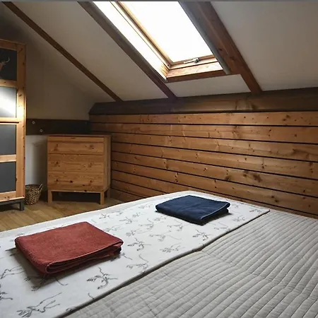 L'oree Du Bois Bed & Breakfast Hatrival